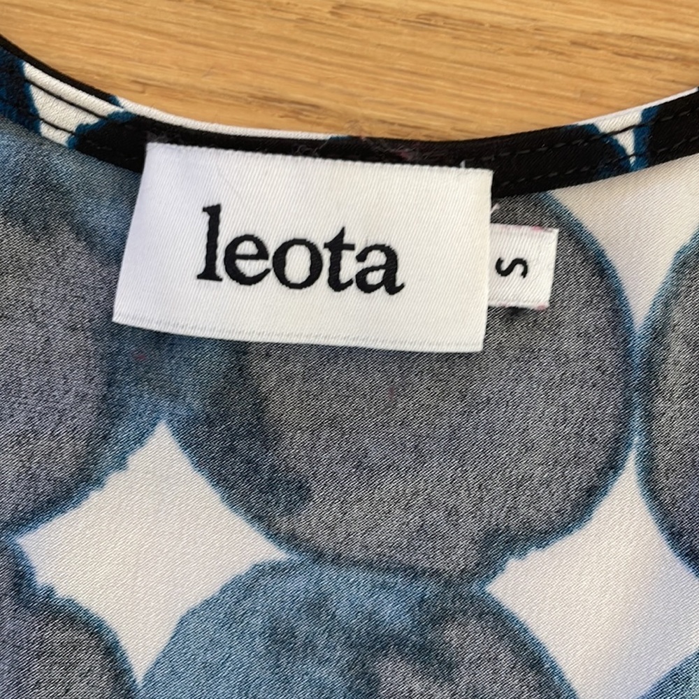 Leota dress Aneeka Knit Faux Wrap - Picture 3 of 12